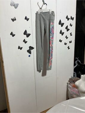 PINK Victoria's Secret Grey Leggings with Multicolor Side Panel